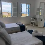펜션 Eliza & Mike's Paros 로갈라스