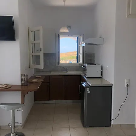 Eliza & Mike's Paros Vakantiehuis *