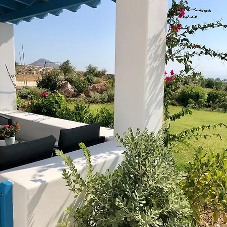 Eliza & Mike's Villa