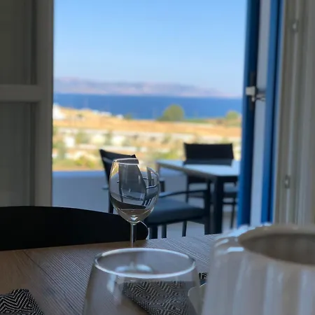 Vakantiehuis Eliza & Mike's Paros Logaras