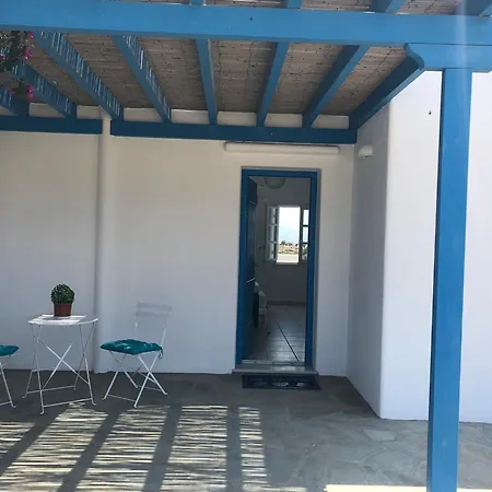 Eliza & Mike's Paros Vakantiehuis *