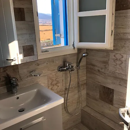 Дом отдыха Eliza & Mike's Paros Логарас