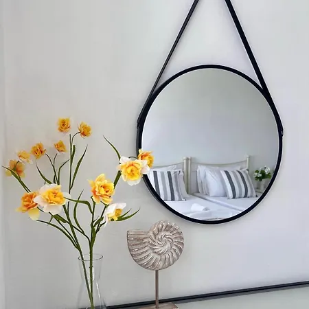 Holiday home Eliza & Mike's Paros Logaras