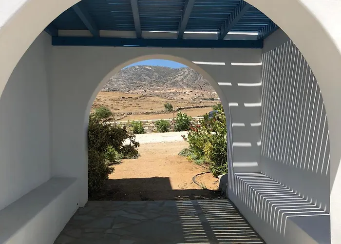 Eliza&mike's Paros *