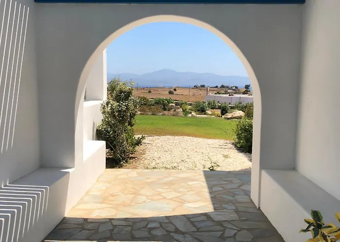 Eliza&mike's Paros * Logaras