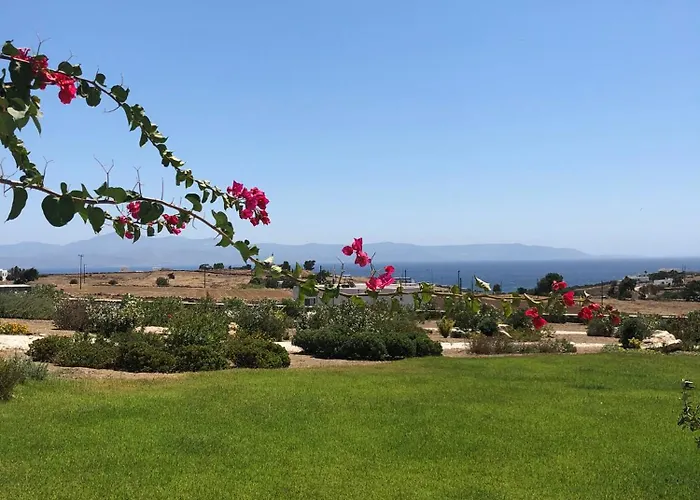 Eliza&mike's Paros *